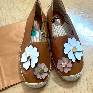 MICHAEL KORS FLATS